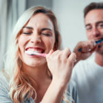 Die richtige Pflege von Zahnimplantaten
